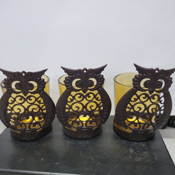 Set of 3 Metal Owl candle holders with glass inser - Picture 3 of 6